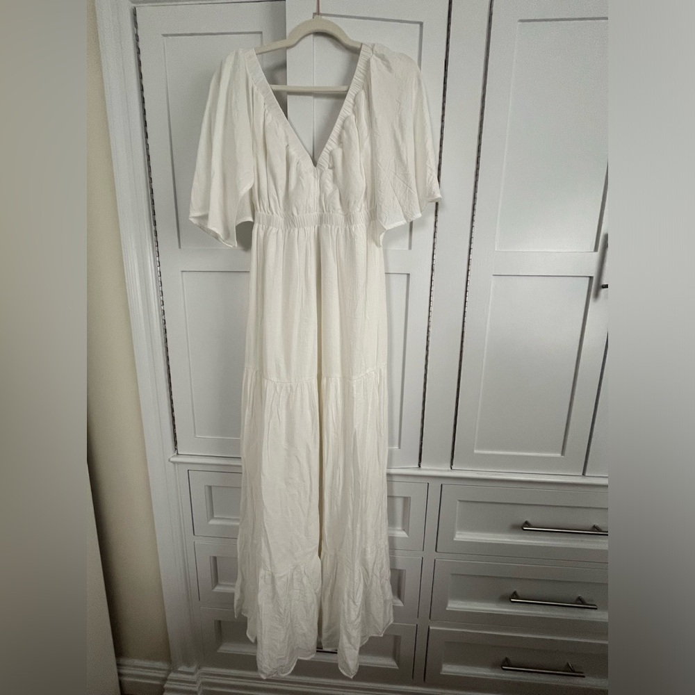 Vici Samantha Tiered Maxi Dress - Off White